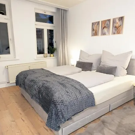 Adresseapartments 1 - Altstadtrand & Parkplatz アパート ヴェルニゲローデ