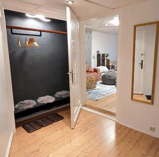 Adresseapartments 1 - Altstadtrand & Parkplatz アパート *