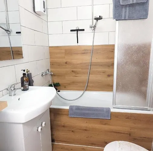 アパート Adresseapartments 1 - Altstadtrand & Parkplatz ヴェルニゲローデ